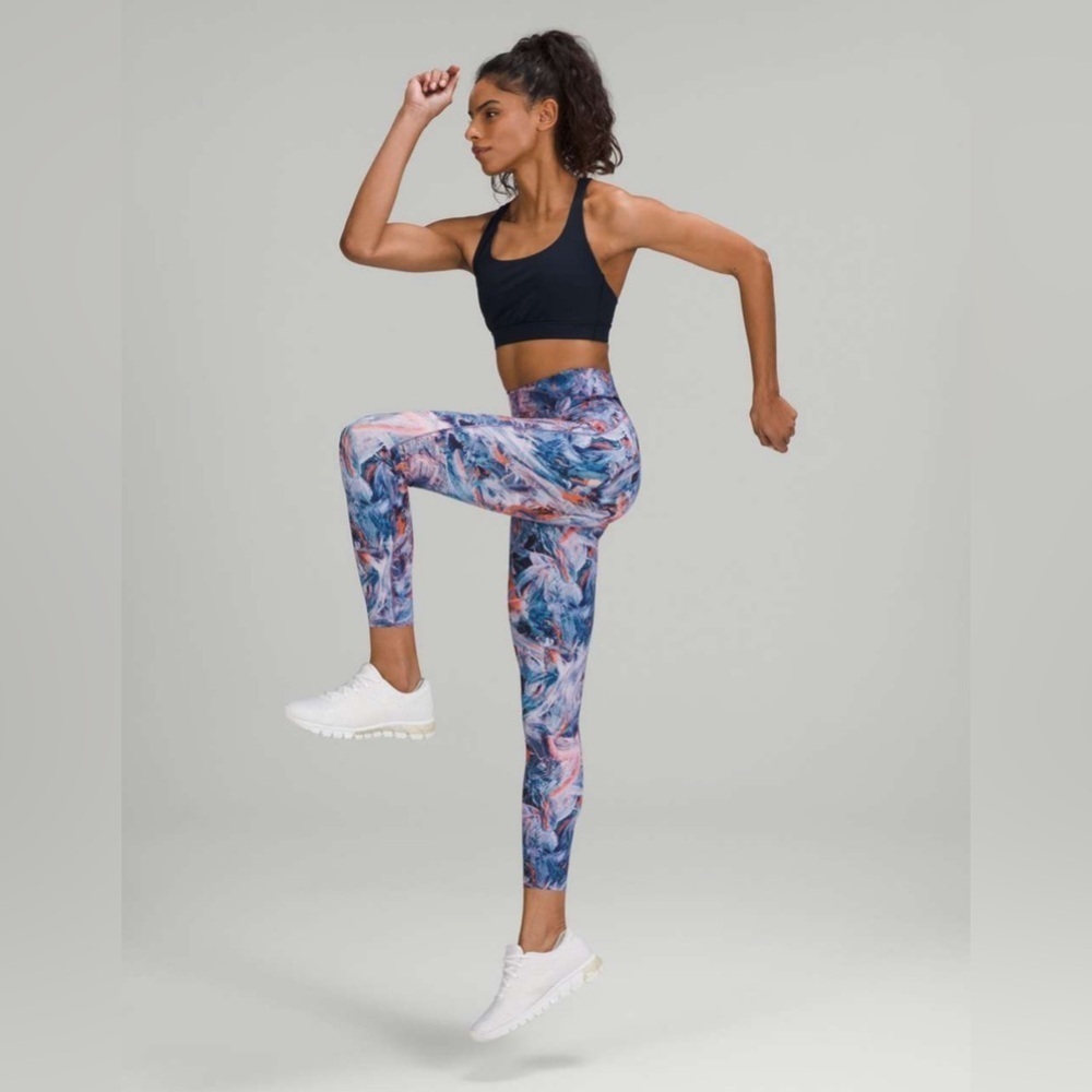 Lululemon Base Pace High-Rise Running Tight 24"
Atmospheric Purple Multi Size 20